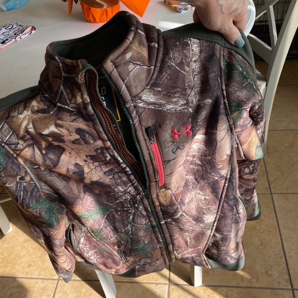 Camouflage sweater jacket